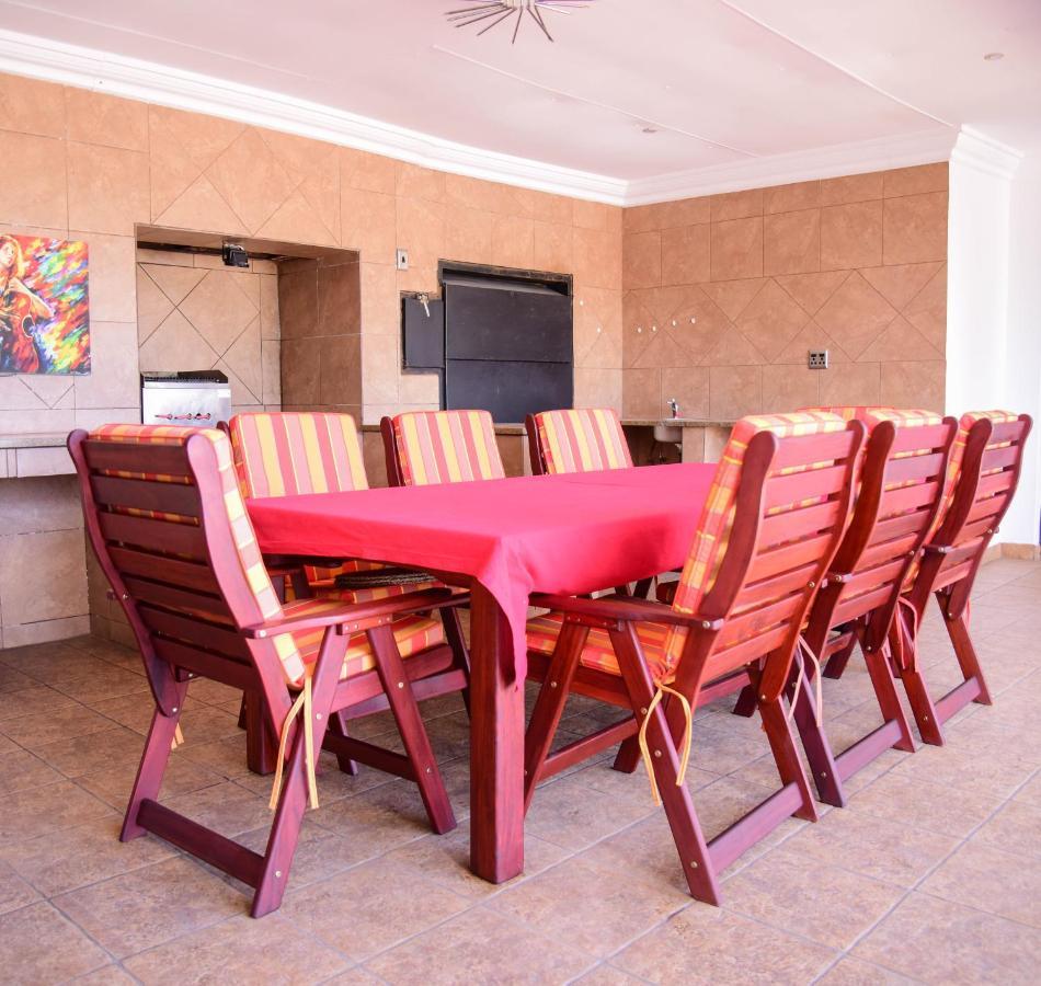 Indlovukazi Guesthouse Hartbeespoort Luaran gambar
