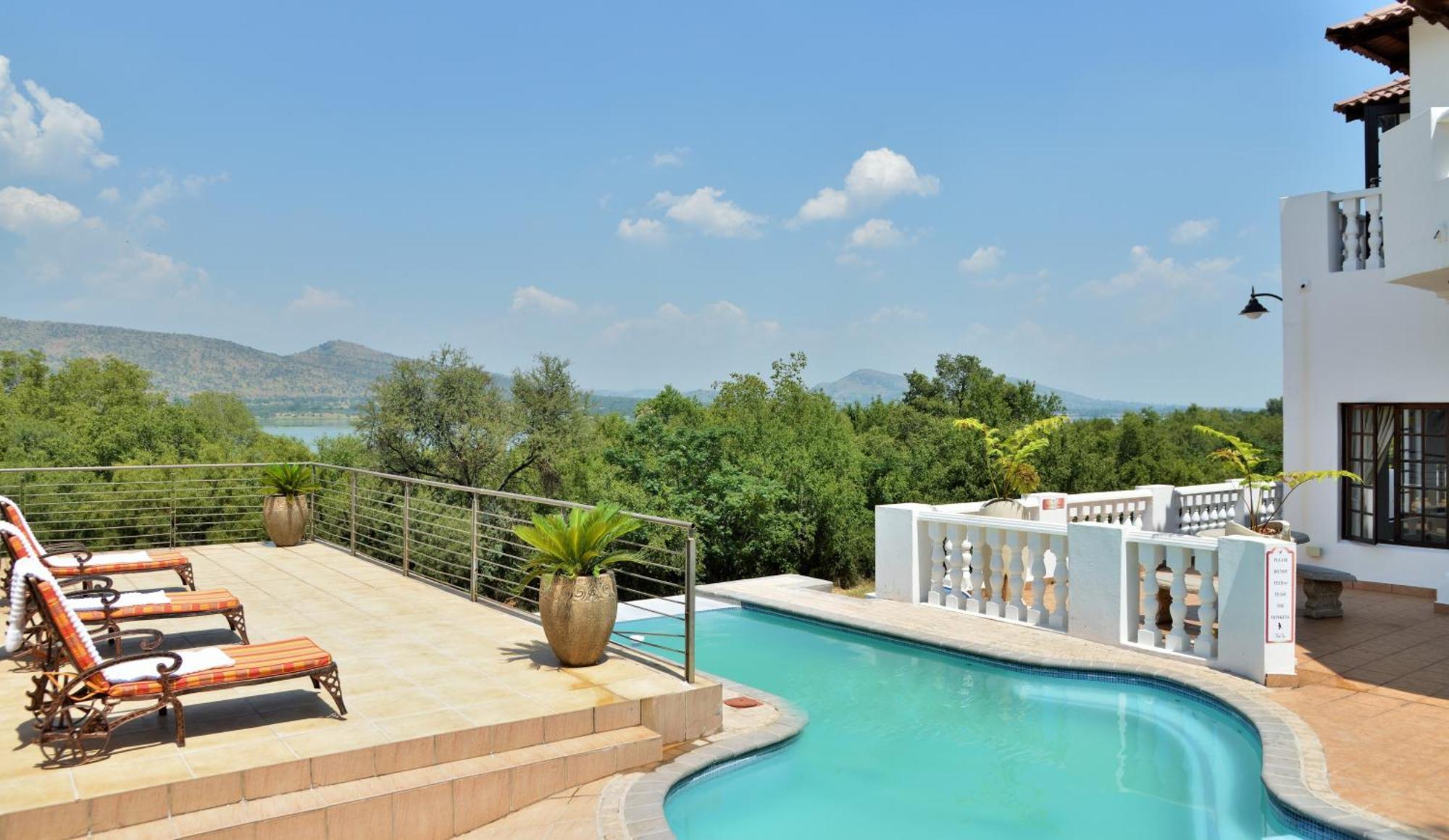 Indlovukazi Guesthouse Hartbeespoort Luaran gambar
